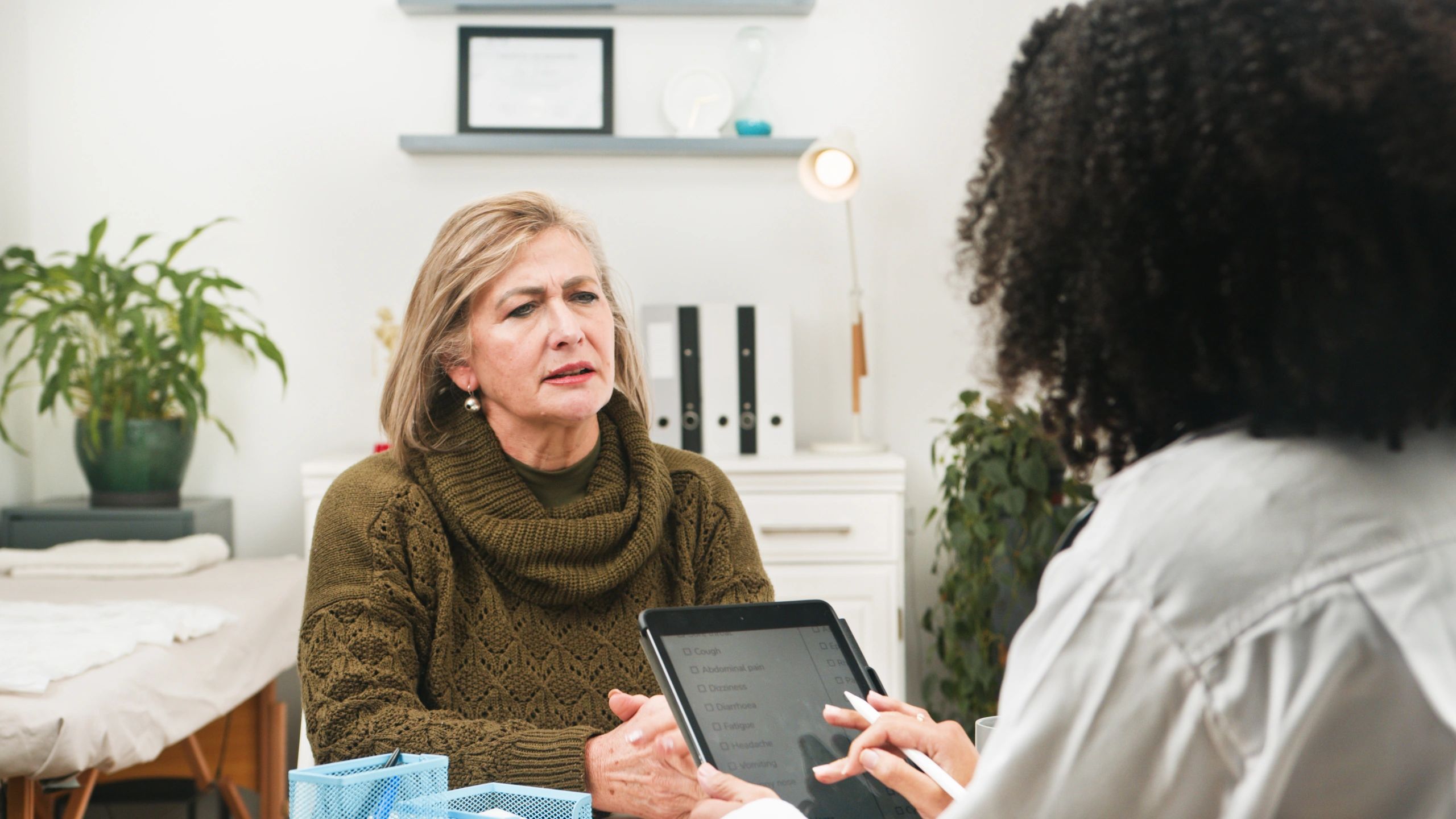 doctor with patient privacy